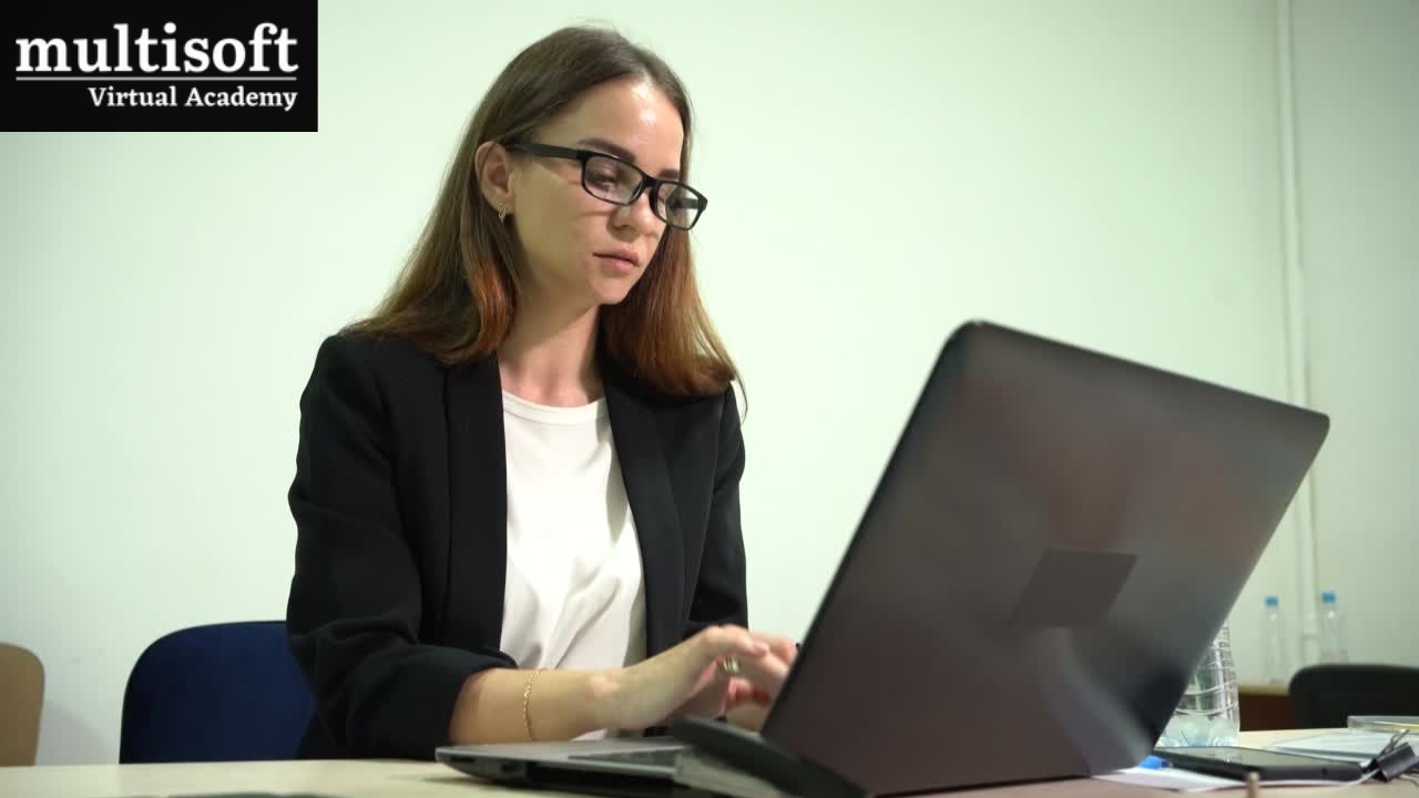 How Salesforce FSC Training Can Help You Stand Out in Finance